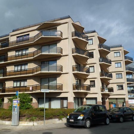 Appartement Residentie Amadeus Met Garage Sint-Idesbald Εξωτερικό φωτογραφία